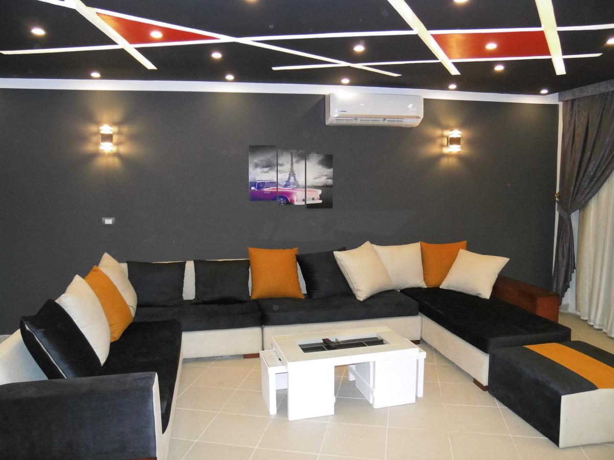 Three-Bedroom Apartment At Louly Beach Resort Ain Sukhna Ngoại thất bức ảnh