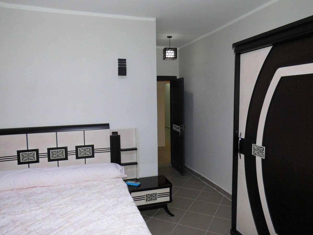Three-Bedroom Apartment At Louly Beach Resort Ain Sukhna Ngoại thất bức ảnh