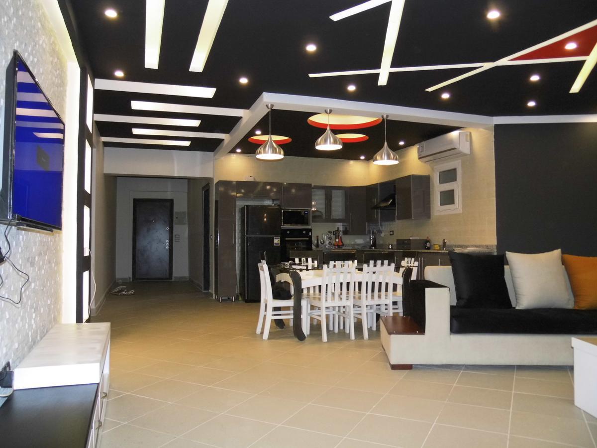 Three-Bedroom Apartment At Louly Beach Resort Ain Sukhna Ngoại thất bức ảnh