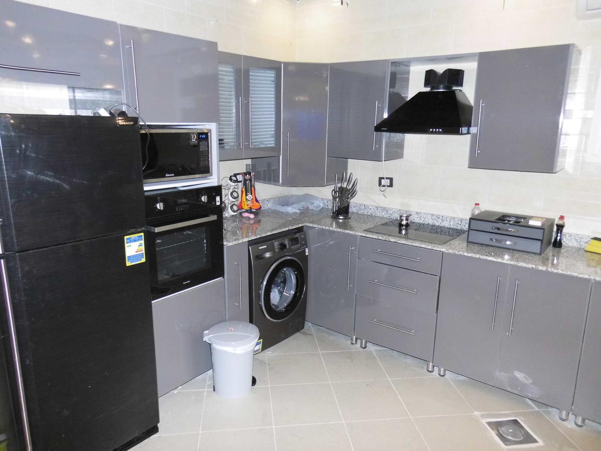 Three-Bedroom Apartment At Louly Beach Resort Ain Sukhna Ngoại thất bức ảnh